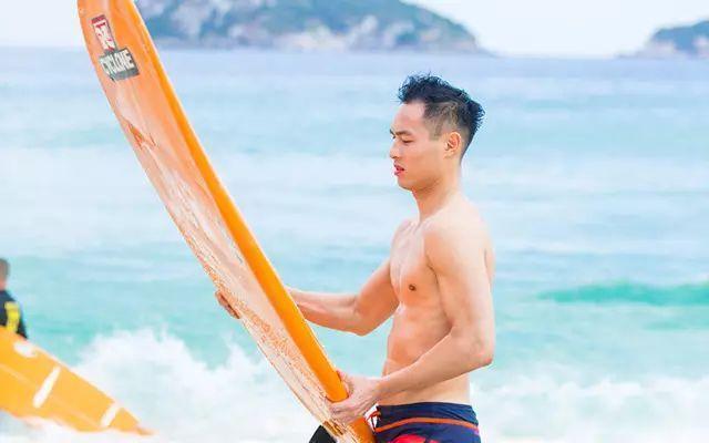 逃出上锁的现代房间3
